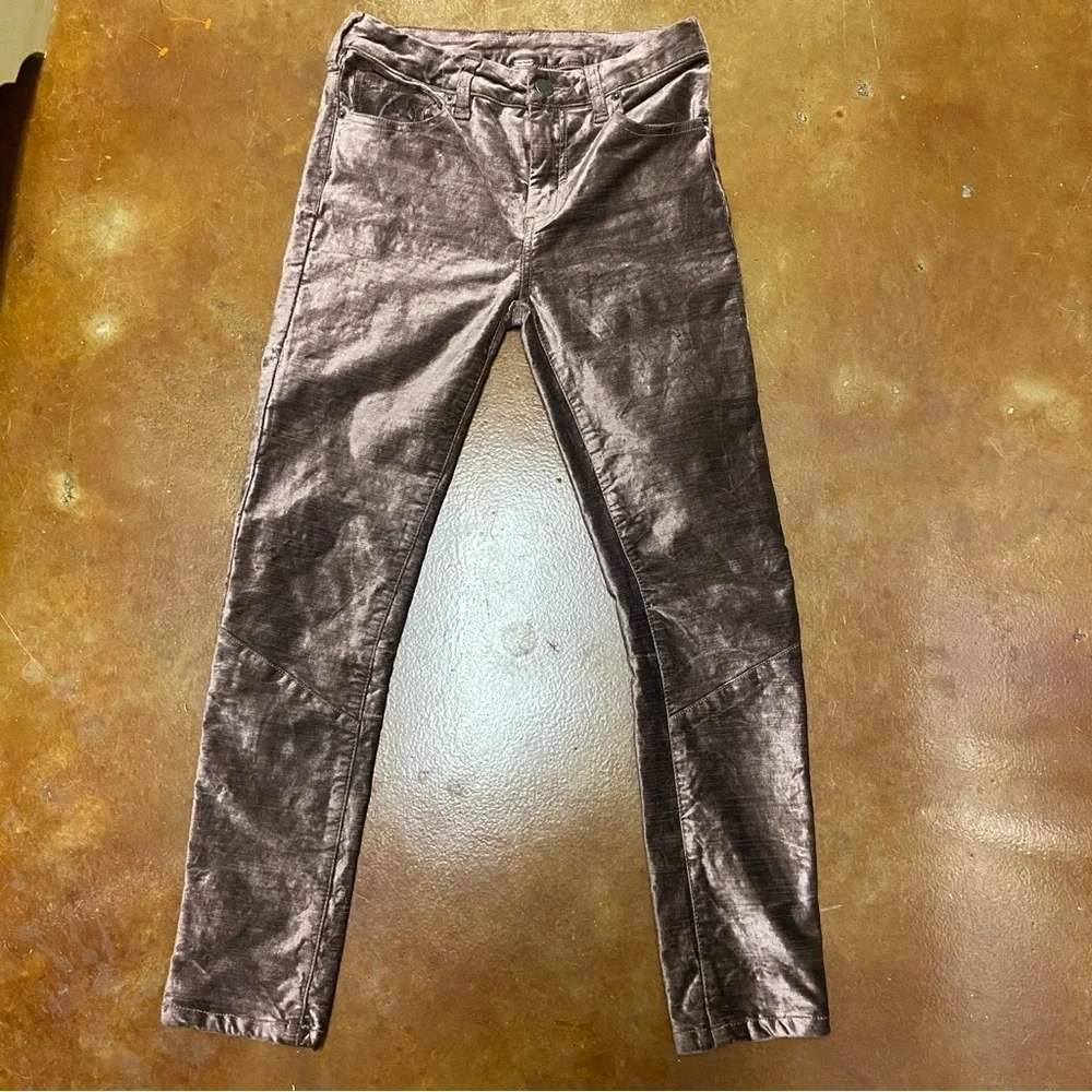 FREE PEOPLE Cyndi High Rise Stretch Velvet Pants Size 25 Mulberry Boho Party Fun